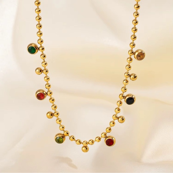 18K Gold Plated Colorful Beaded Necklace - Picture 5 of 10